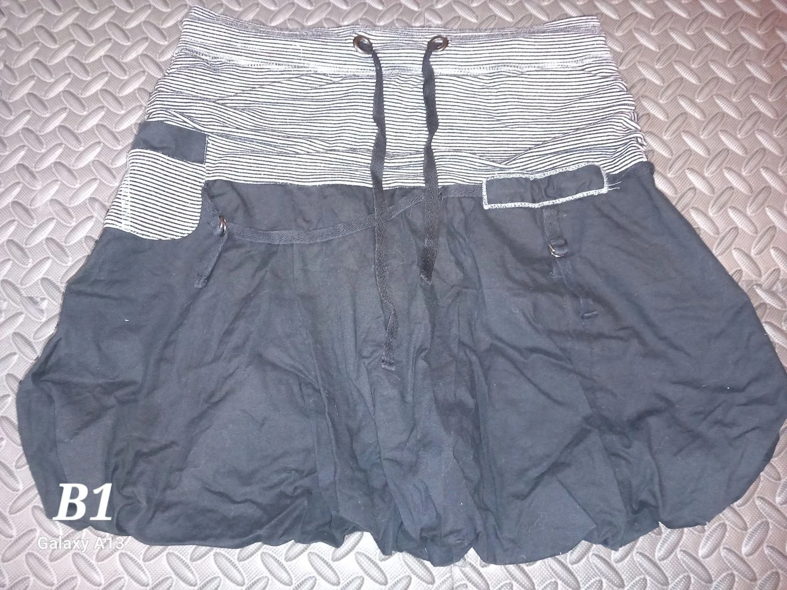 Jupe boule originale bicolore K Woman – Taille 40